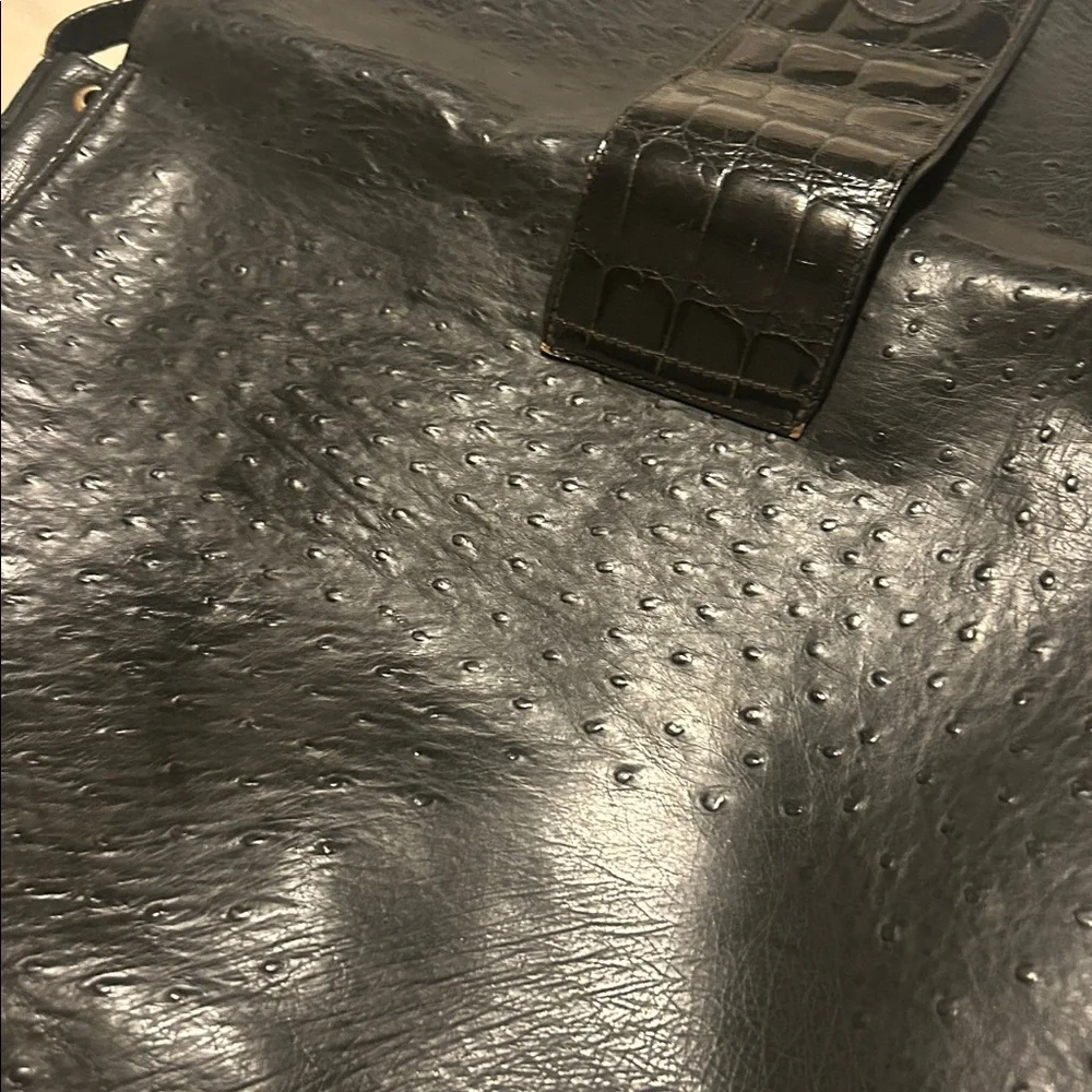 Fendi - Picture 8 of 9